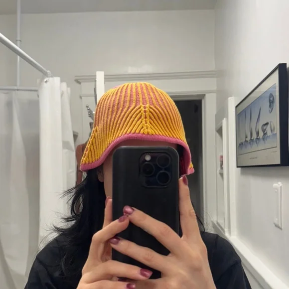 Orange and Pink Urban Outfitters Knit Bucket Hat - Picture 1 of 2